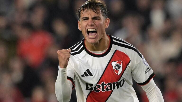 Flamengo aguarda exames e acerto de valores para concluir negócio por Joaquín Freitas