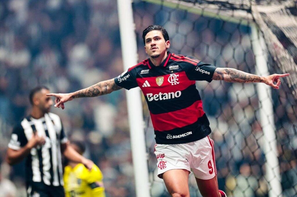 Pedro e Samuel Lino aparecem entre os mais decisivos do Brasileirão 2026