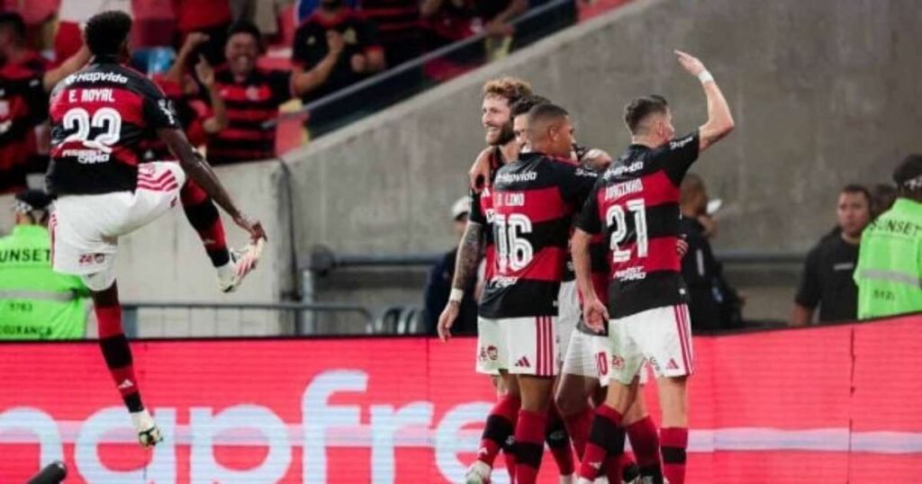 Flamengo provoca Cruzeiro nas redes após classificação na Libertadores