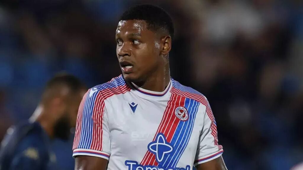 Crystal Palace tira Matheus França dos planos e busca empréstimo sem custos