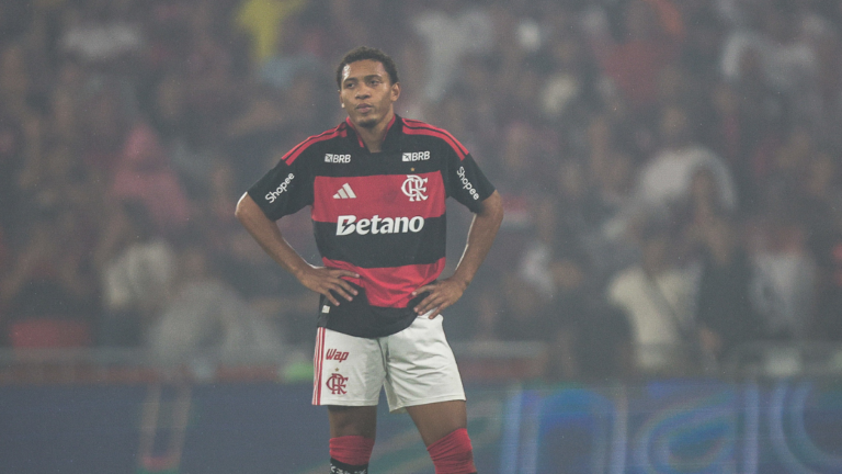 Daniel Sales rejeita proposta do Arouca e decide permanecer no Flamengo