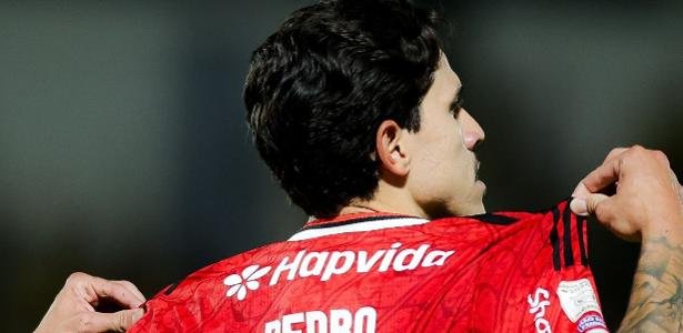 Pedro ou Flaco López: colunistas do UOL divergem sobre quem é o melhor atacante