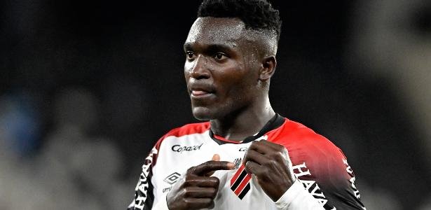 Flamengo é o 4º colocado no aproveitamento pós-Copa do Mundo, atrás de Athletico, Cruzeiro e Atlético-MG