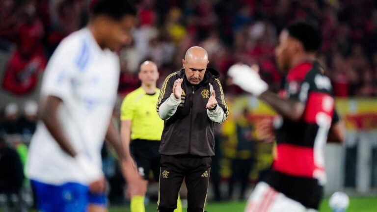 Jardim explica escalação de Pedro e defesa de Arrascaeta após vitória do Flamengo sobre o Cruzeiro