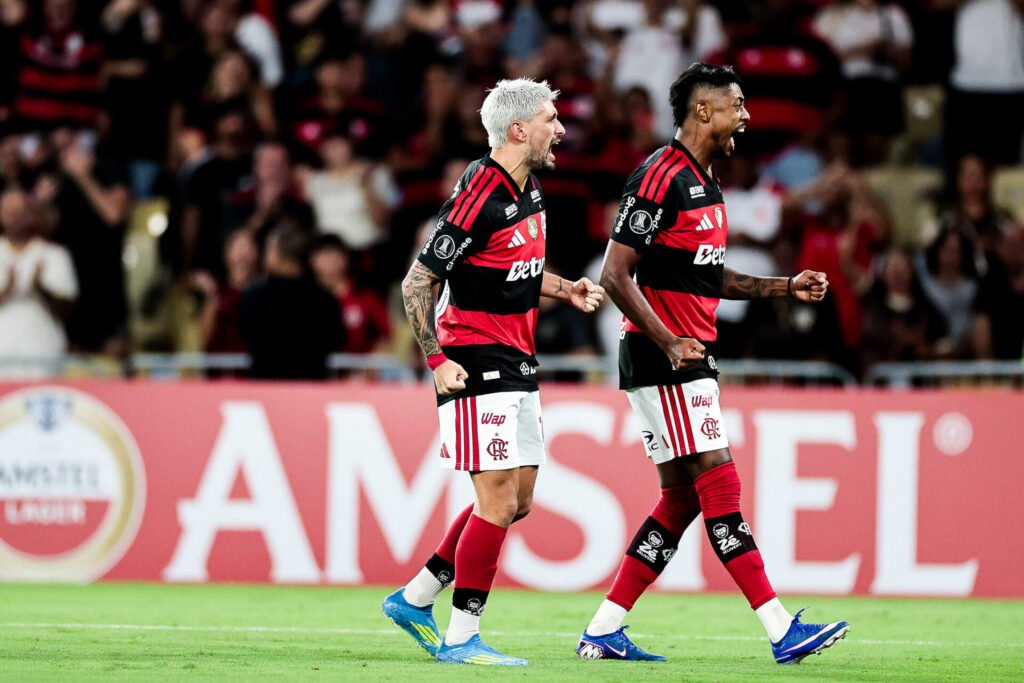 Flamengo abre volta com 2 a 0 sobre o Del Valle na Libertadores