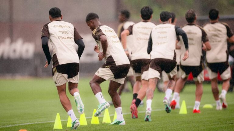 Flamengo usa pausa até 8 de outubro para observar jovens da base