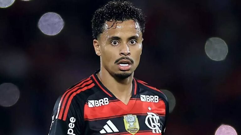 Flamengo reavalia retornos de Allan e Matías Viña para 2027
