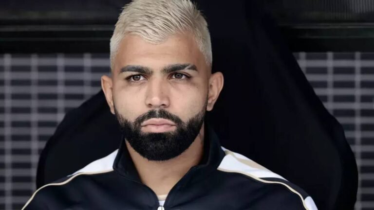 Gabigol diz que é difícil enfrentar o Flamengo e lembra renovação que não avançou