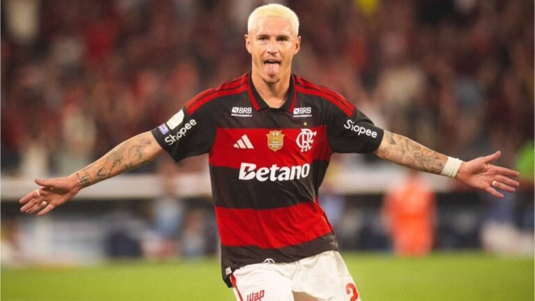 Flamengo vence o Bragantino, e Varela explica nova função após marcar