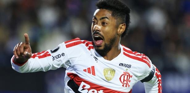 Flamengo vence o Del Valle por 2 a 0 em Quito e larga na frente nas quartas
