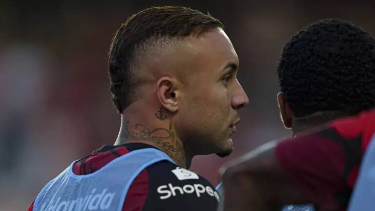 Everton Cebolinha pode deixar o Flamengo nesta janela