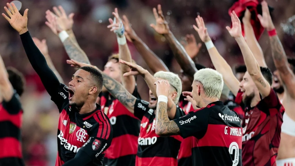 Flamengo lidera rendimento em casa e fora no Brasileirão 2026