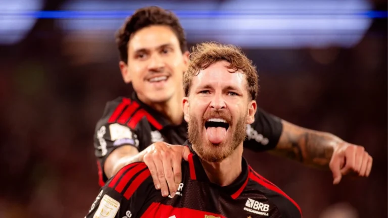 Boto coloca Pedro e Léo Pereira na sequência das renovações do Flamengo