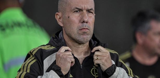 Jardim pede calma após vitória do Flamengo sobre o Remo: “Sem empolgação”