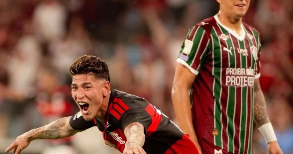 Flamengo segue invicto quando Carrascal participa de gol