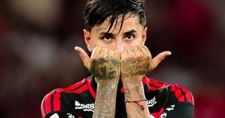 Flamengo soma 92 gols na temporada com 11 jogadores na artilharia