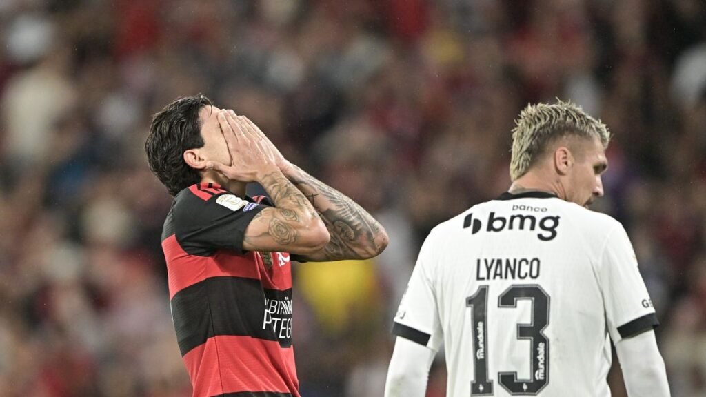 Pedro completa mais de um mês sem marcar no Flamengo