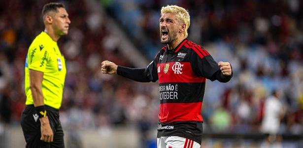 Flamengo vence o Atlético-MG por 3 a 2 e retoma a liderança do Brasileirão