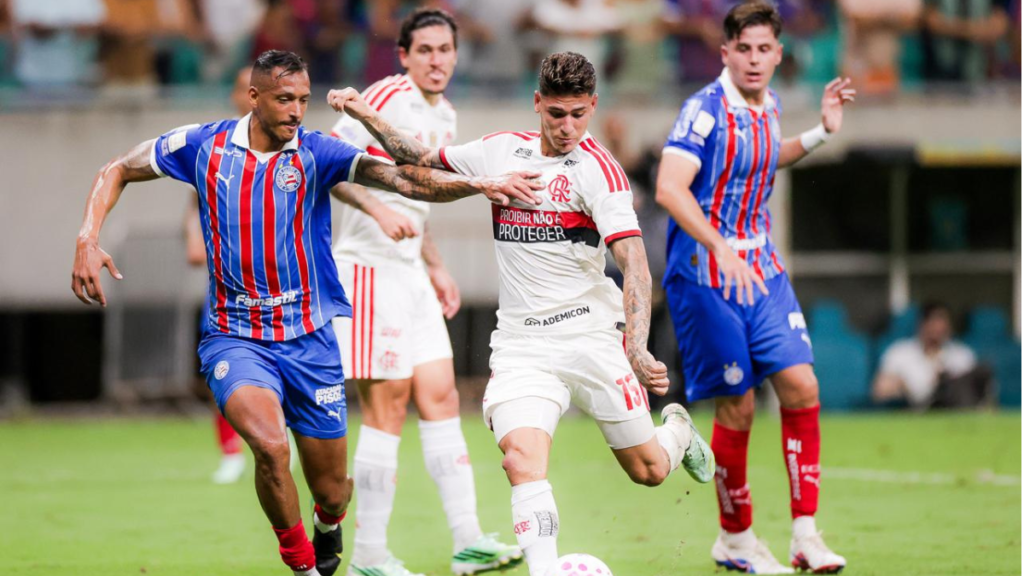 Carrascal vence votação da torcida após Flamengo 3 a 0 sobre o Bahia