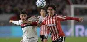 Raisa Simplicio vê bom resultado, mas atuação ruim do Flamengo contra o Estudiantes