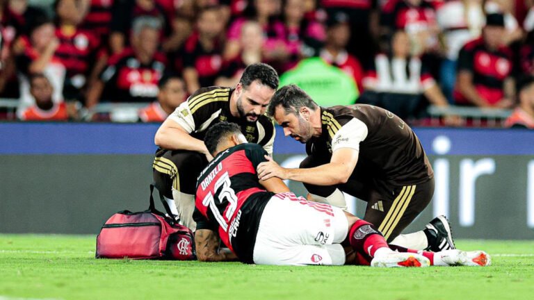 Flamengo critica arbitragem após lesão de Danilo e cita nove fraturas em 2026