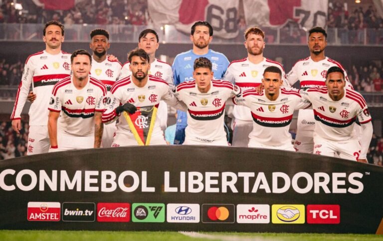 Flamengo coloca Rossi, Léo Ortiz, Carrascal e Paquetá na seleção da rodada da Libertadores