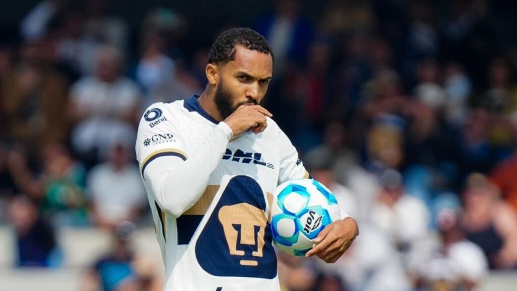 Juninho diz que peso de substituir Gabigol atrapalhou sequência no Flamengo