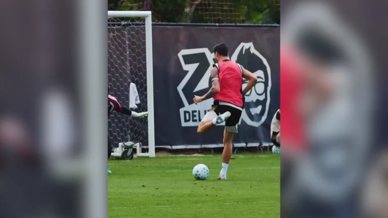Saúl encobre Andrew com lance inspirado em Özil em treino do Flamengo