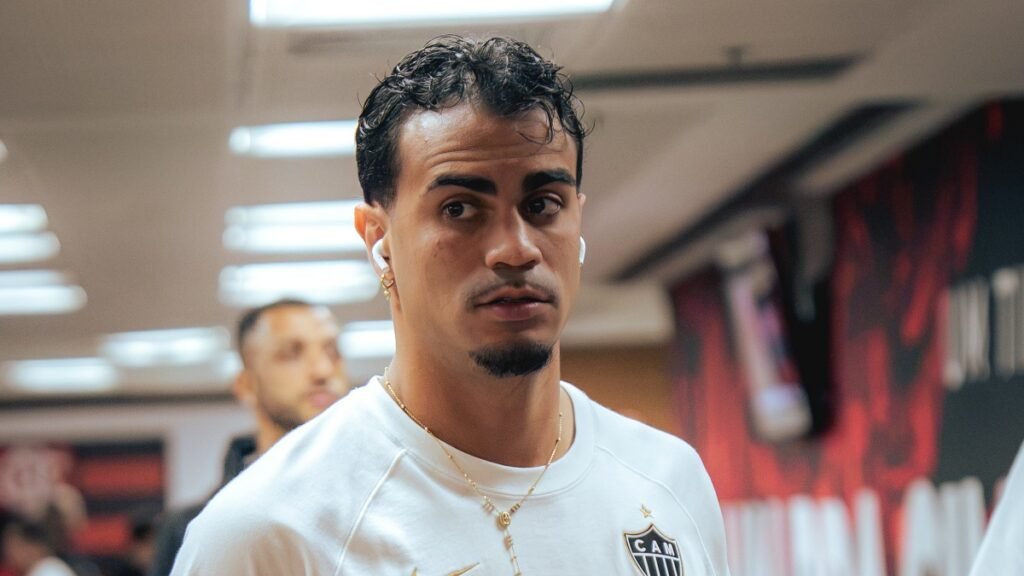 Reinier volta ao Maracanã contra o Flamengo e diz que não comemoraria gol